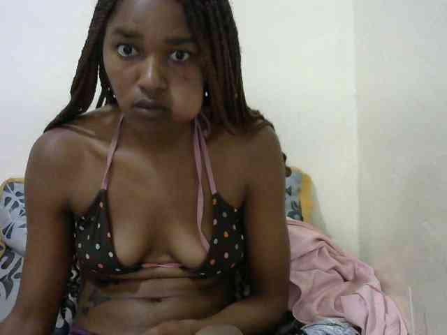 Truegirl2 webcam