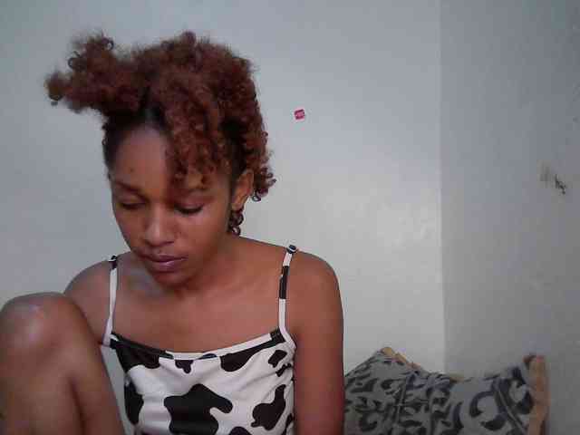Truegirl2 webcam