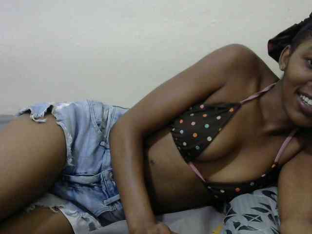 Truegirl2 webcam