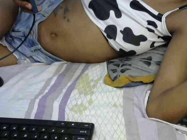Truegirl2 webcam