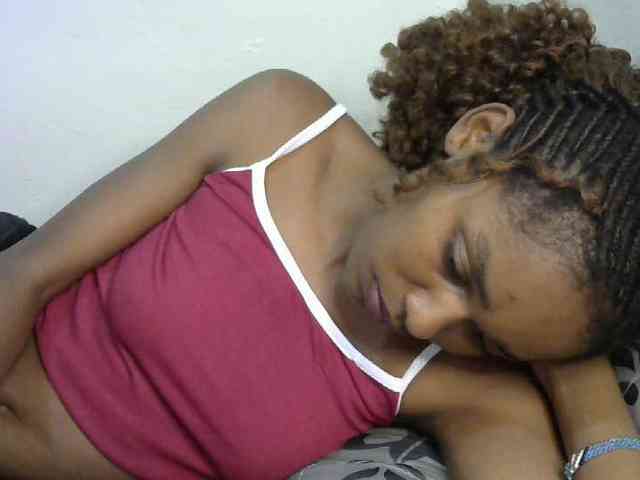 Truegirl2 webcam