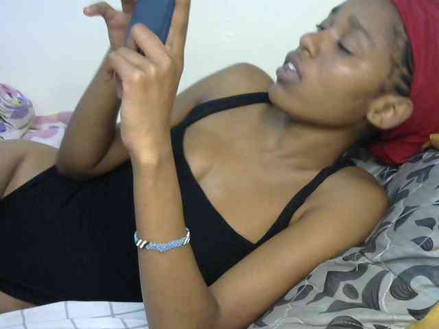 Truegirl2 webcam