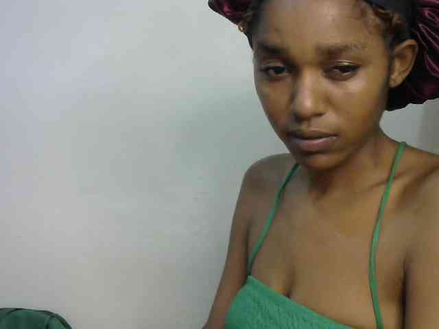 Truegirl2 webcam