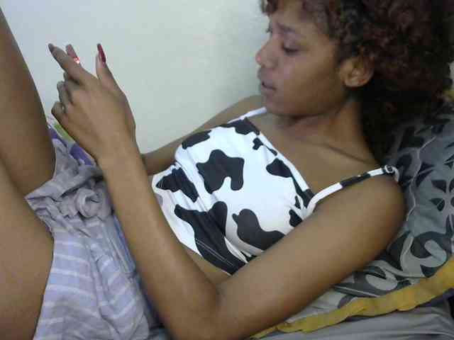 Truegirl2 webcam