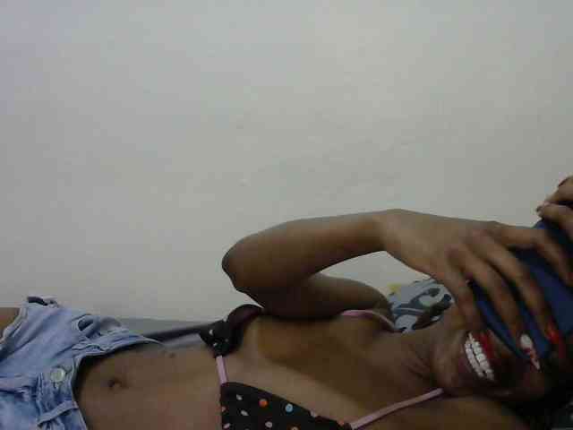 Truegirl2 webcam