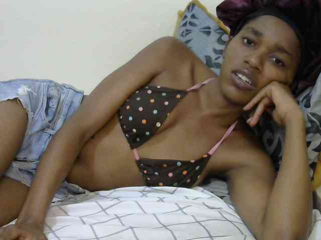 Truegirl2 webcam