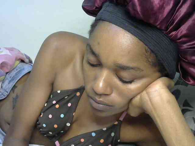 Truegirl2 webcam