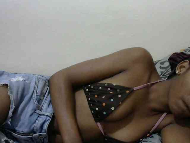 Truegirl2 webcam