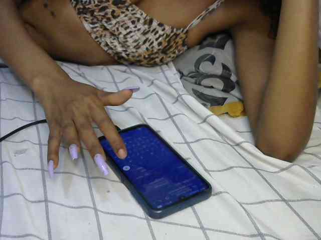 Truegirl2 webcam