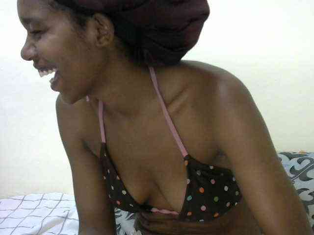 Truegirl2 webcam