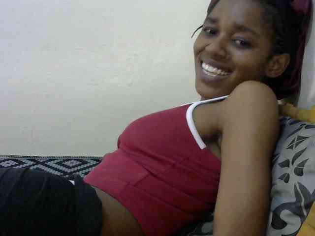 Truegirl2 webcam
