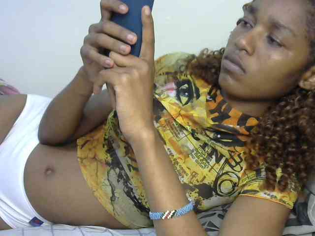 Truegirl2 webcam