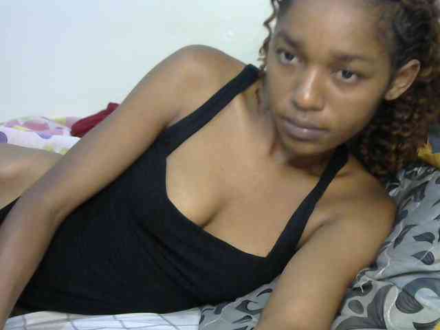 Truegirl2 webcam