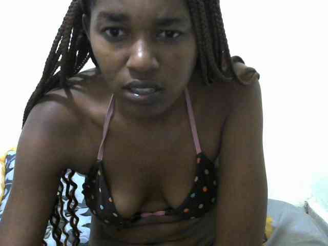Truegirl2 webcam