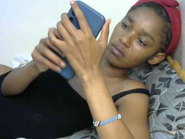 Truegirl2 webcam