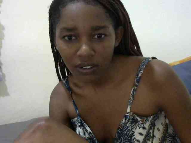 Model: Truegirl2