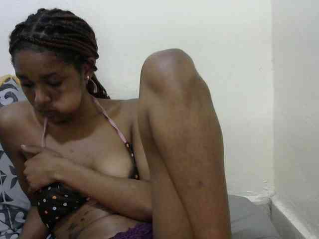 Truegirl2 webcam