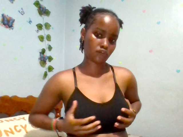 PrettyLovie1