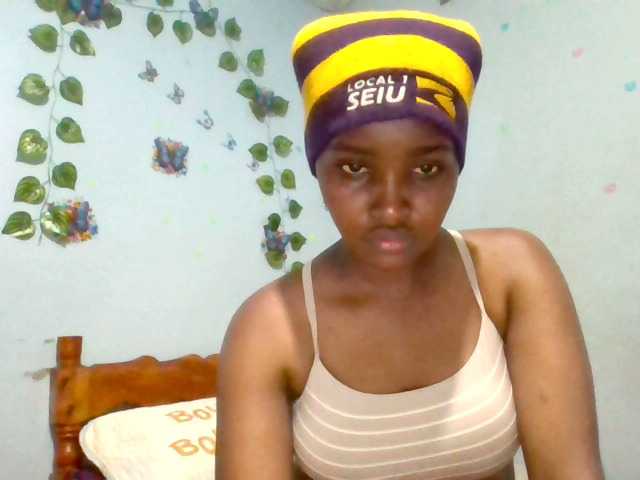 prettylovie1 live sex show