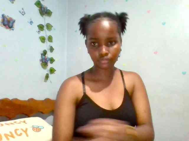 Model: PrettyLovie1