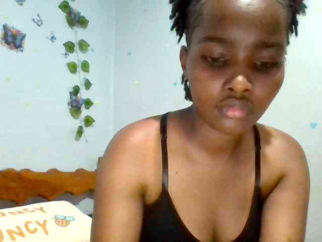 PrettyLovie1 PrettyLovie1