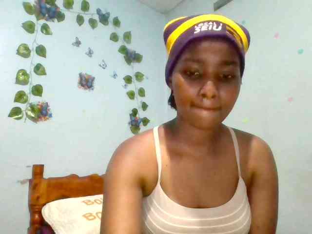 PrettyLovie1 PrettyLovie1