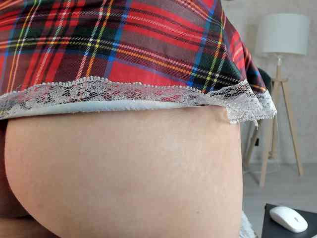 AllisonMuse webcam