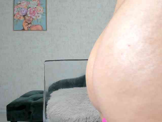 AllisonMuse webcam
