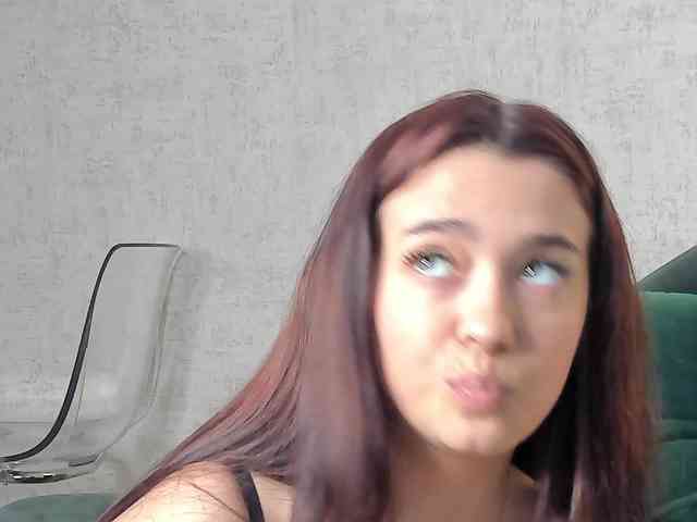 AllisonMuse webcam