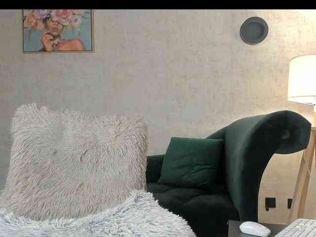 AllisonMuse webcam