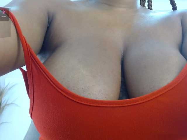 Kimaralion live cam on BongaCams