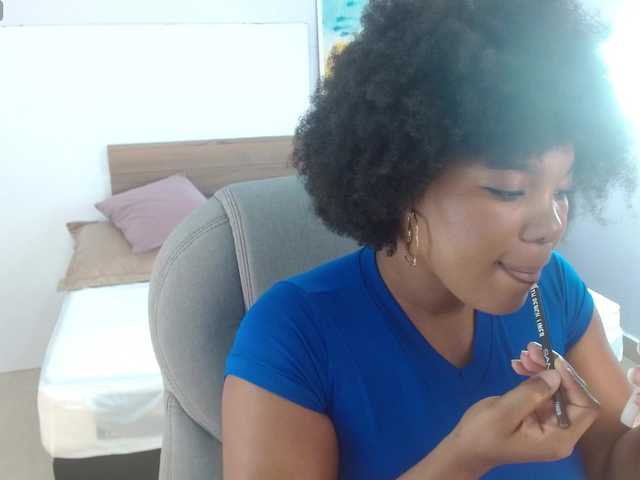 Kimaralion live cam on BongaCams