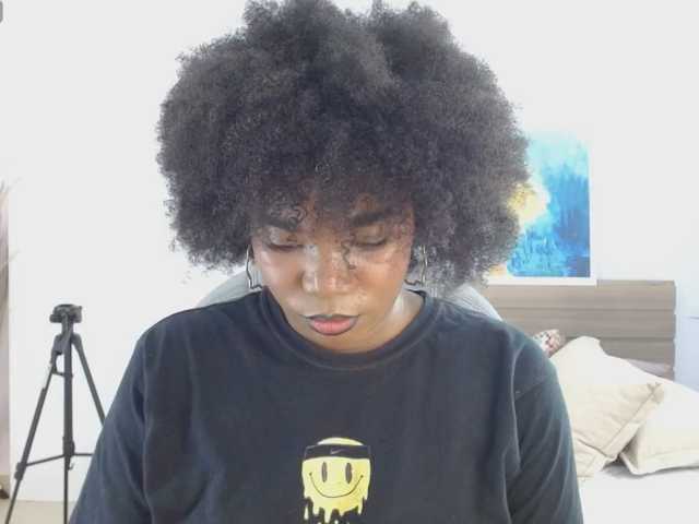 Kimaralion live cam on BongaCams
