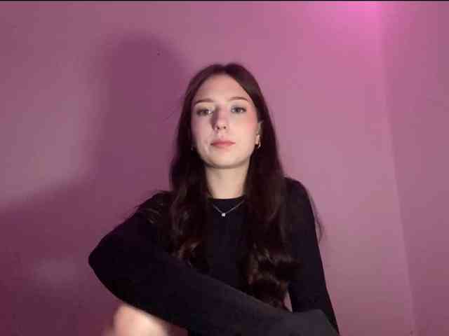 NextDoorKiora Sex Cam Show