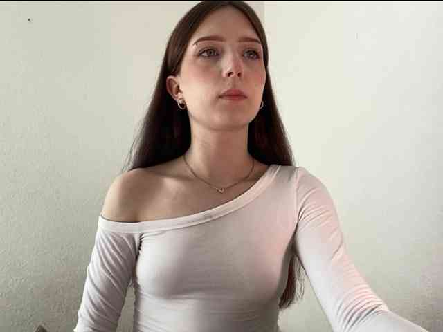NextDoorKiora webcam