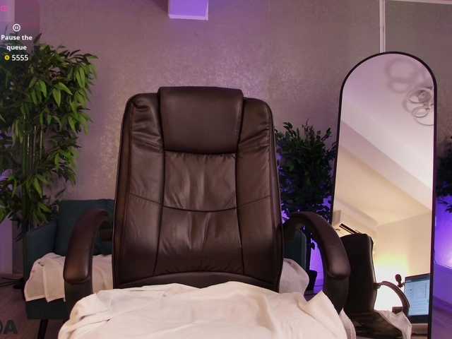 AlmaDelight live cam on BongaCams