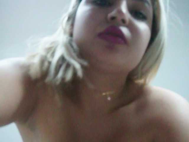 Siella-Dolce live cam on BongaCams