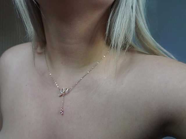 Siella-Dolce live cam on UnifiedCams