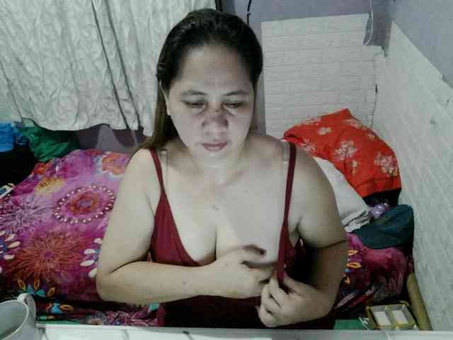 SWEETLILY02 webcam