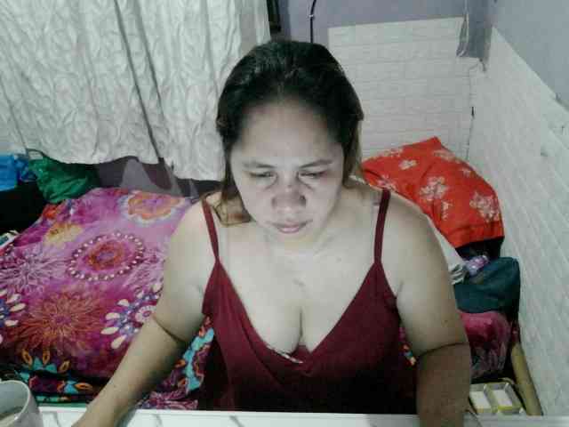 SWEETLILY02 webcam