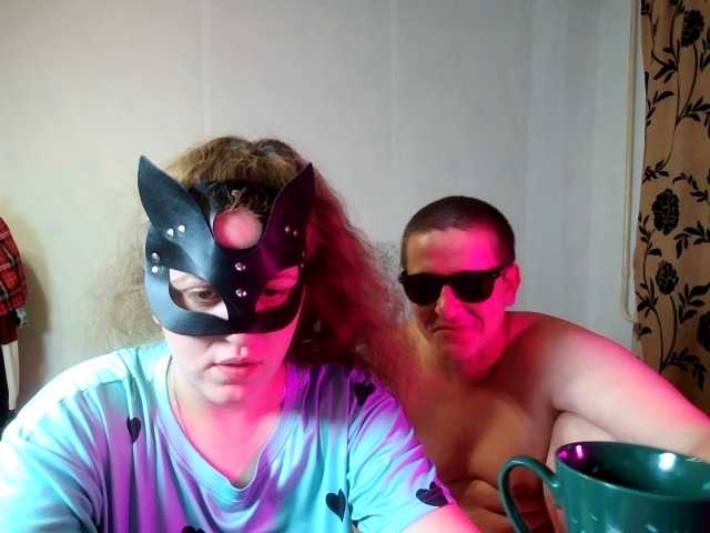 Sladkaye1987 live cam on BongaCams