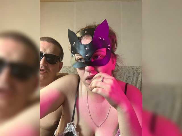 Sladkaye1987 live cam on BongaCams