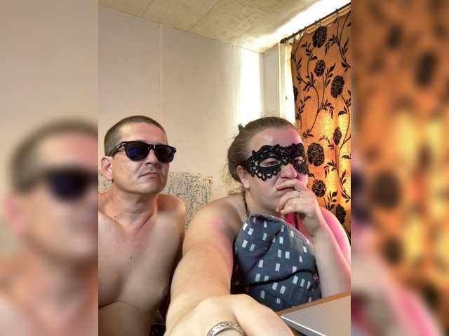 Sladkaye1987 live cam on BongaCams