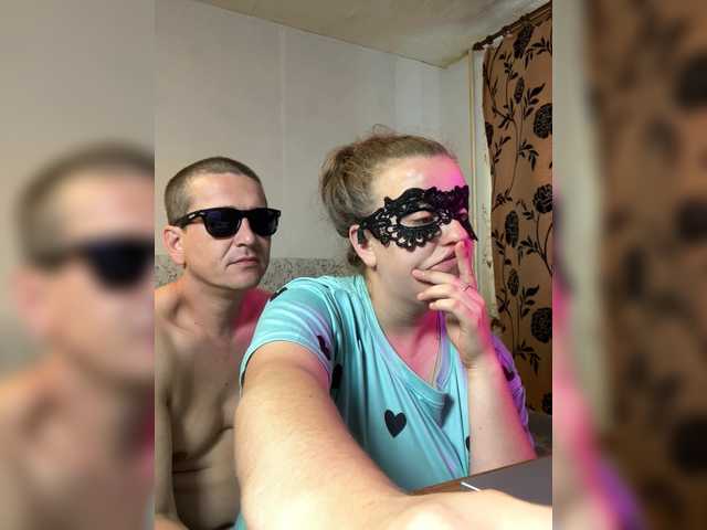 Sladkaye1987 live cam on BongaCams