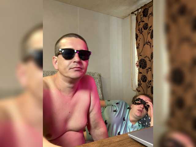 Sladkaye1987 live cam on BongaCams