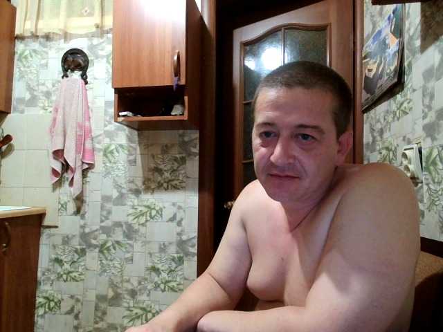 Sladkaye1987 live cam on BongaCams