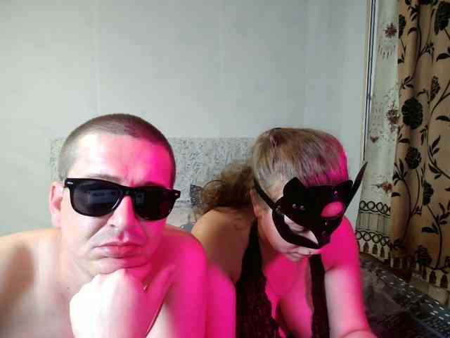 Sladkaye1987's cam show statistics and live stream