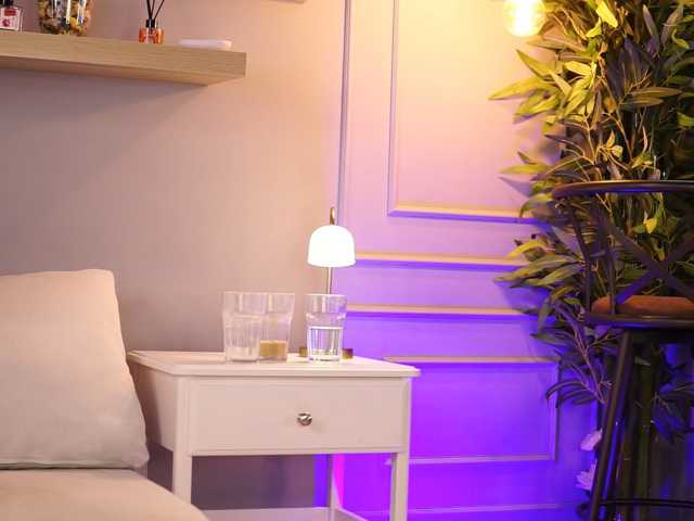 EvieVooss live cam on BongaCams