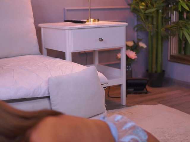 EvieVooss live cam on BongaCams