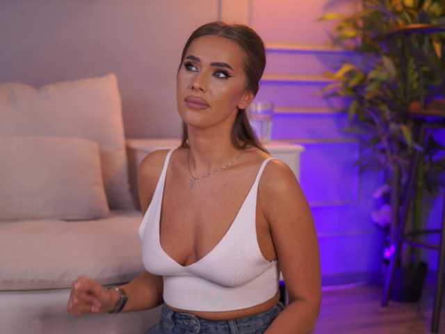EvieVooss